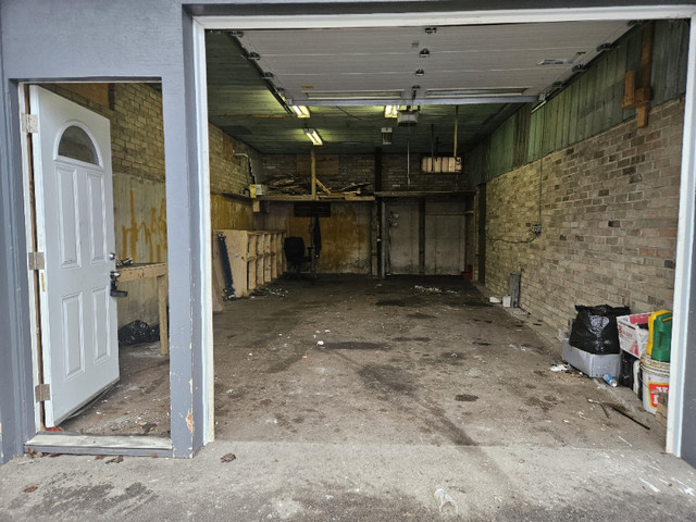 Garage space for rent in Woodstock On in Long Term Rentals in Woodstock - Image 4