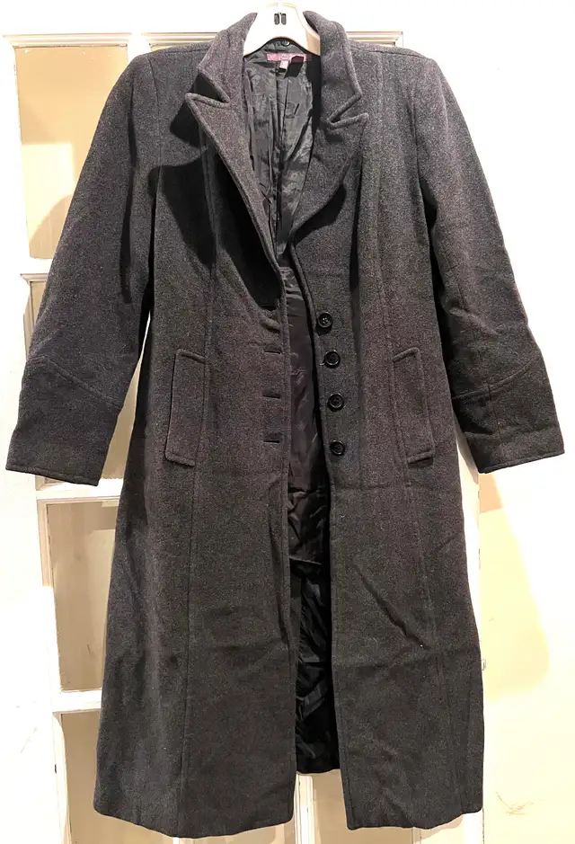 Manteau trench en laine pour femmes / Women wool trench coat in Women's - Tops & Outerwear in City of Montréal - Image 3