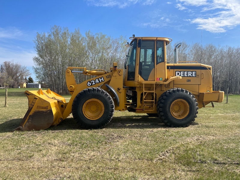 John Deere 624H wheel loader Heavy Equipment Saskatoon Kijiji