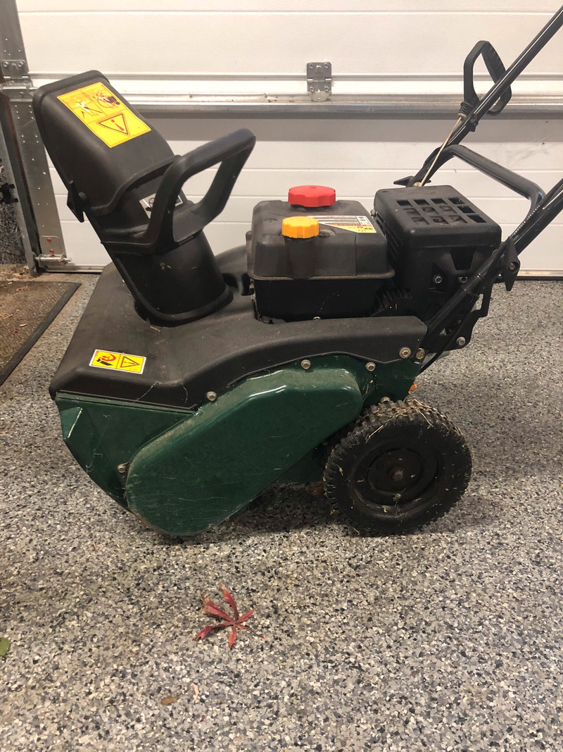 Bolens Premium SingleStage Gas Snow Blower w/ electric start
