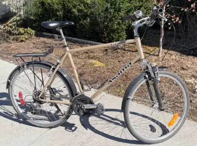 Velo hybride 26" prêt à rouler ! / Bicycle Ready to ride!, View more