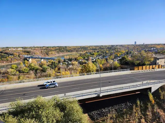 2 Bedroom 1 Bath Jasper Ave Best Views