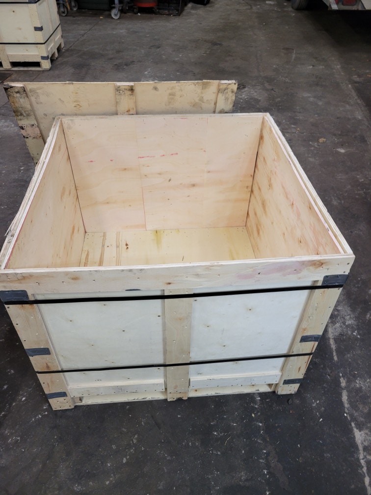 Wooden Shipping Boxes/Crates/Skid Boxes/Planter Boxes Outdoor Tools