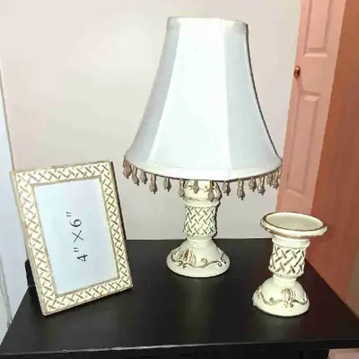lampe cadre et chandelier , View more