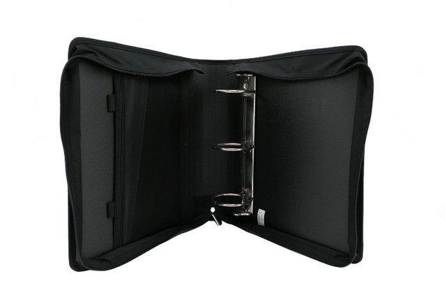 NEW 3-inch Zippered Binder with Handle (Five Star) Grey in Hobbies & Crafts in Markham / York Region - Image 3