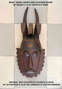 Mask - Hand carved and coloured wood / Masque - Bois sculpté
