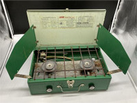 Coleman stove model 5423 in 99% condition with BOX!