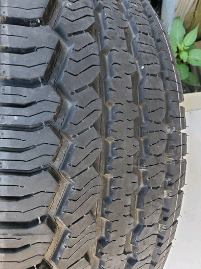 25$ Posted by Paul in vehicle parts, tires, accessories, tires, rims in Ottawa / Gatineau Area, Otta...