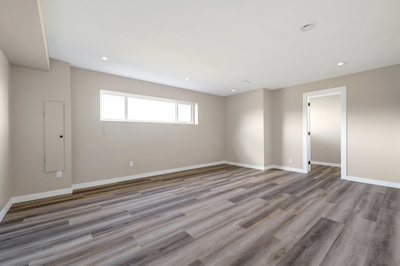 Located in Burnaby east near lougheed center, this newly renovated 2bed & 1 bath downstairs of the h...