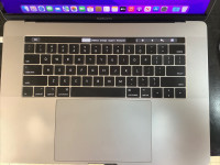 Macbook Pro 15 Pouce i7 16 gb 256 gb Touchbar