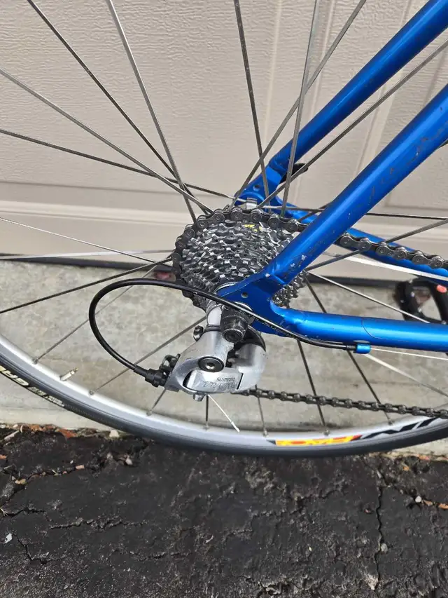 Giant OCR 2 road bike Large frame  in Road in Barrie - Image 3