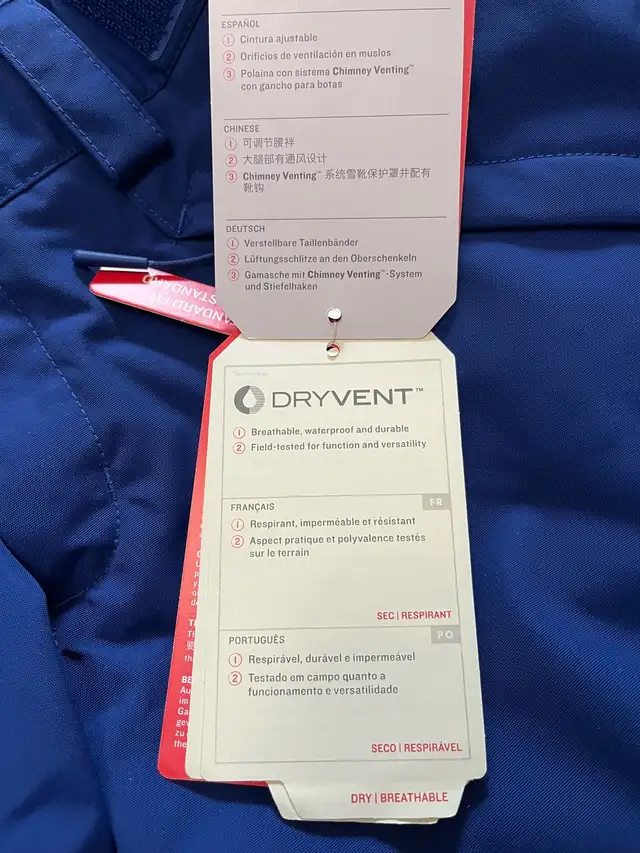 North Face Women’s Freedom ski pants BNWT in Women's - Bottoms in Markham / York Region - Image 4