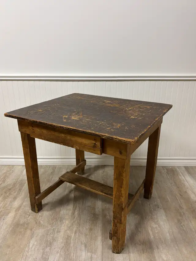 workbench or desk  in Other Tables in Nelson - Image 2