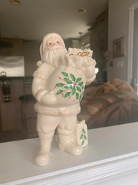 Lenox Christmas collectible Santa figurine