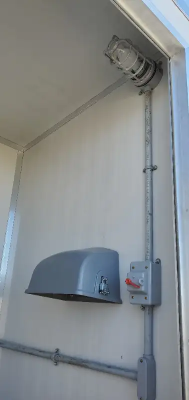 Heated Portable Toilets64520010404353124