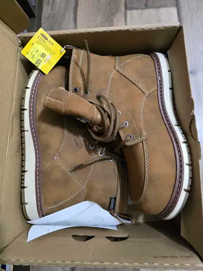 womens work boots-BNIB, View more