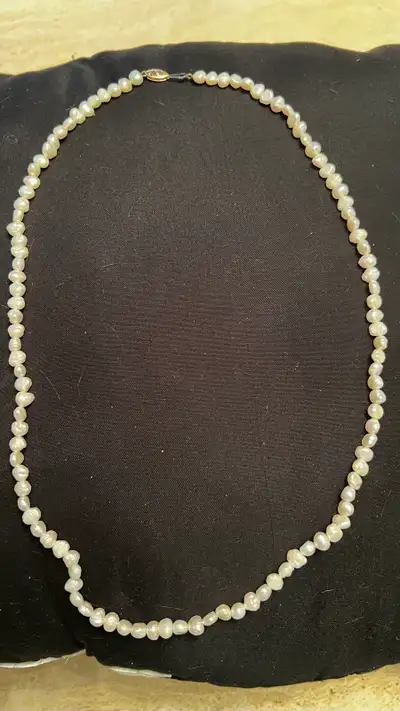 collier en perles d’eau douces or 14k, View more