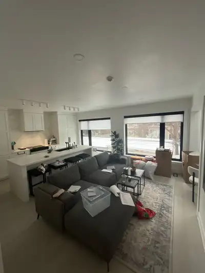 Bright and private room available in a stunning modern laneway house. Enjoy a quiet, clean space wit...