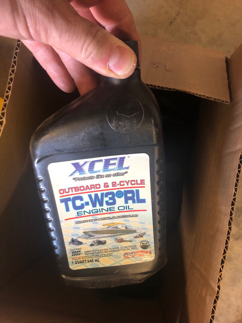 2 cycle oil outboard Other Cornwall Kijiji