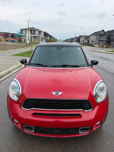 2014 MINI Cooper Countryman S ALL4 Selling my 2014 MINI Cooper Countryman S ALL4 in good condition....
