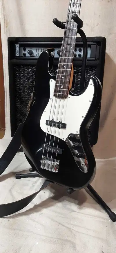 Fender Bass, View more