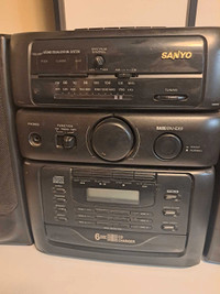 Sanyo MCH S980 Boombox Stereo 6 Cd Tape Radio Player Detachable 