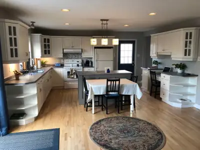 - 1 room available from July 1st. (Early move-in possible) - Two washrooms. - 4 ladies will live in...