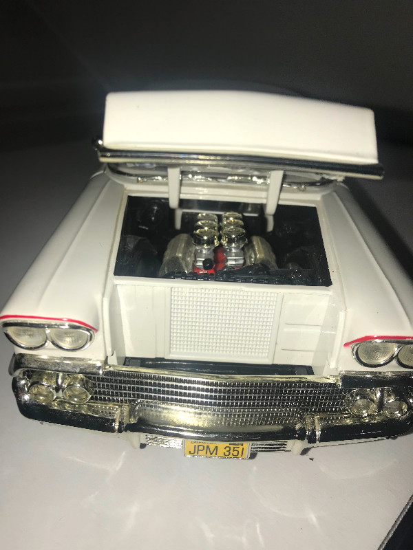 1/18 Scale Diecast American Graffiti ‘58 Impala in Arts & Collectibles in Barrie - Image 3
