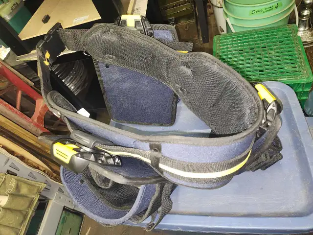 Mastercraft tool pouch in Other in Oshawa / Durham Region - Image 2