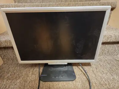 Acer AL1916W is a 19-inch widescreen LCD monitor with a native resolution of 1440 x 900 pixels (WXGA...