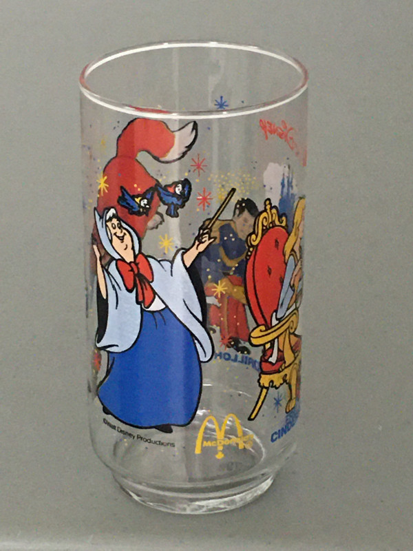 Disney McDonald's Verre Cendrillon - Cinderella Drinking Glass dans Vaisselle et articles de cuisine  à Ville de Montréal - Image 3