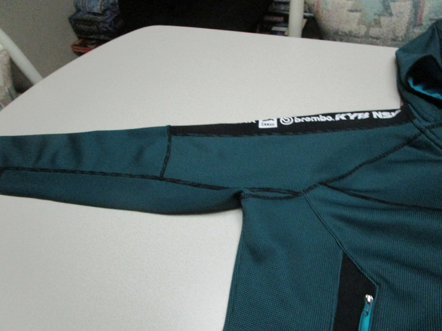 Ski-Doo Hoodie , Women's XXL , Like new in Women's - Tops & Outerwear in Edmonton - Image 4