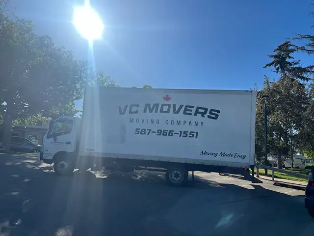 Professional Movers | Fully Equipped Truck | Free On-Site Quote in Moving & Storage in Calgary - Image 4