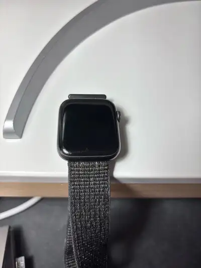 Used Apple Watch with few scratch on its edges. Clean and good condition. It can last 8-10 hours aft...