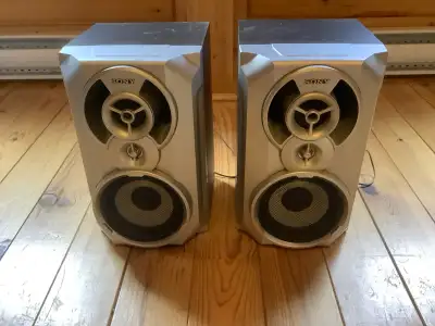 Sony bookshelf speakers , View more