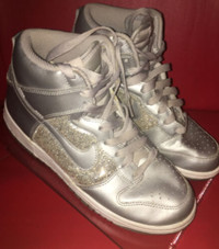 o Nike High Dunk Women's  Metallic Silver Glitter Lace Up Shoes