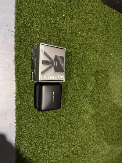 Garmin R10 Launch Monitor $350 (half price ) Basically Brand New