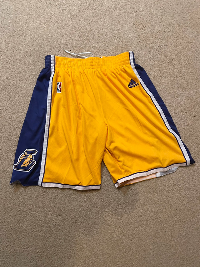 Mitchell&ness Los Angeles Lakers Yellow NBA basketball Shorts in Basketball in Winnipeg