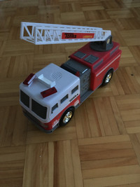 Gros camion de pompier TONKA