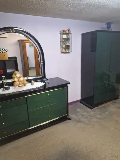 Large & spacious one bedroom basement apartnent. Furnished, Includes all utillities & parking. Laund...