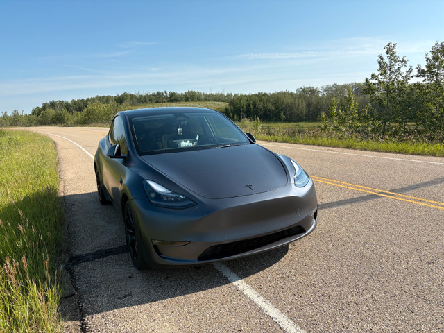 2022 Tesla Model Y Performance in Cars & Trucks in Red Deer - Image 3