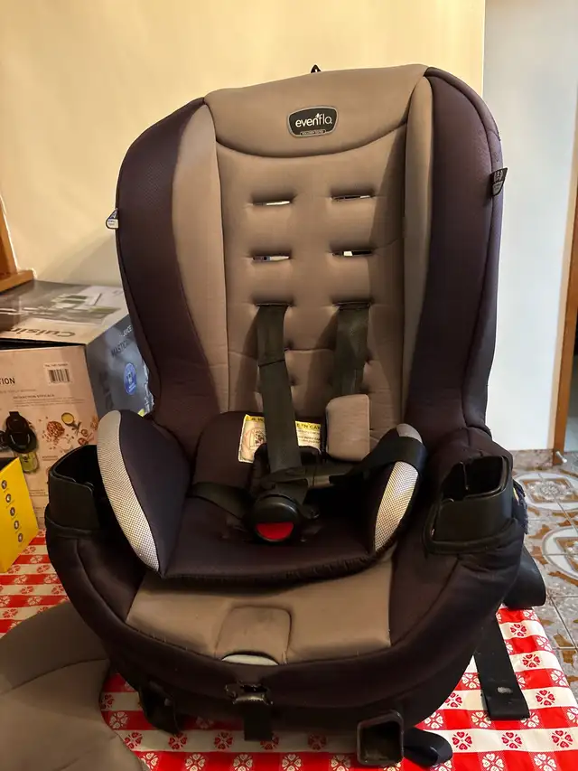 car seat 