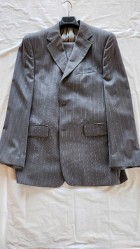 mens gray suit (42)