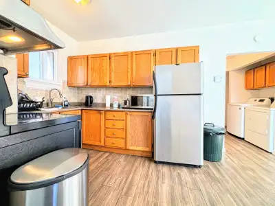 A decent room for one-person occupancy. Available immediately. Monthly, medium-, or long-term stays...