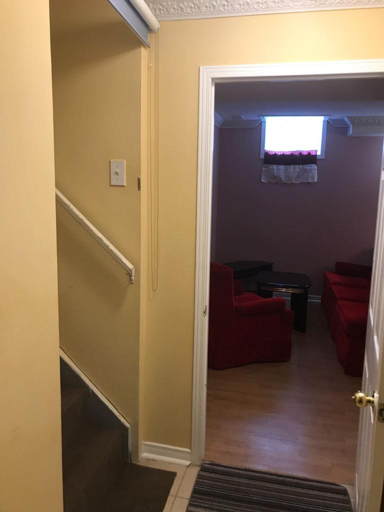 One Bedroom Basement Apartment 2