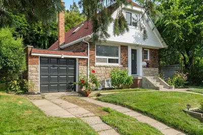 Price - $999,000 = $3910/Month Discover something Special ; Charming house for sale in the coveted S...