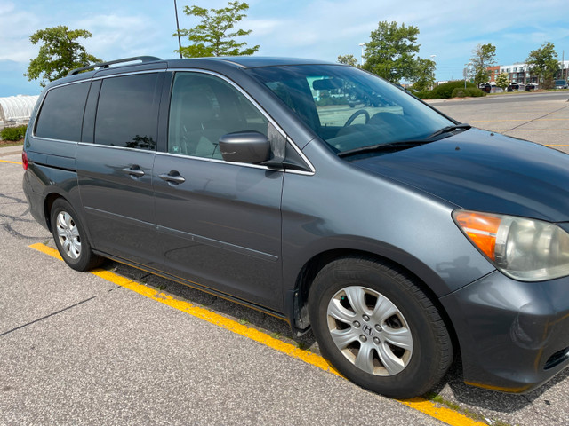 2010 Honda Odyssey for SALE in Cars & Trucks in Oakville / Halton Region - Image 2