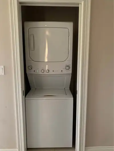 *****Please read the whole description****** Dog friendly apartment 250 Floating Bridge Rd, Murray R...