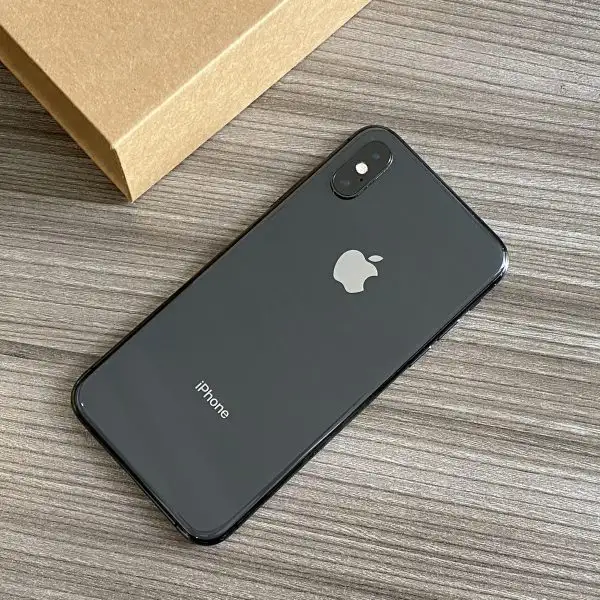 iPhone-11 Pro Max | iPhone-XS | iPhone-XR | Unlock | on Sale in Cell Phones in Oshawa / Durham Region - Image 2