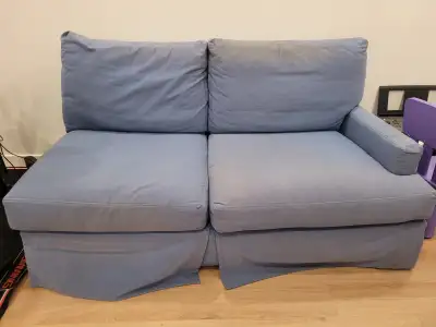 Free couch  / Canapé gratuit, View more